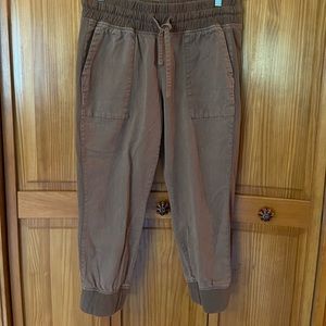 Woman’s pants
